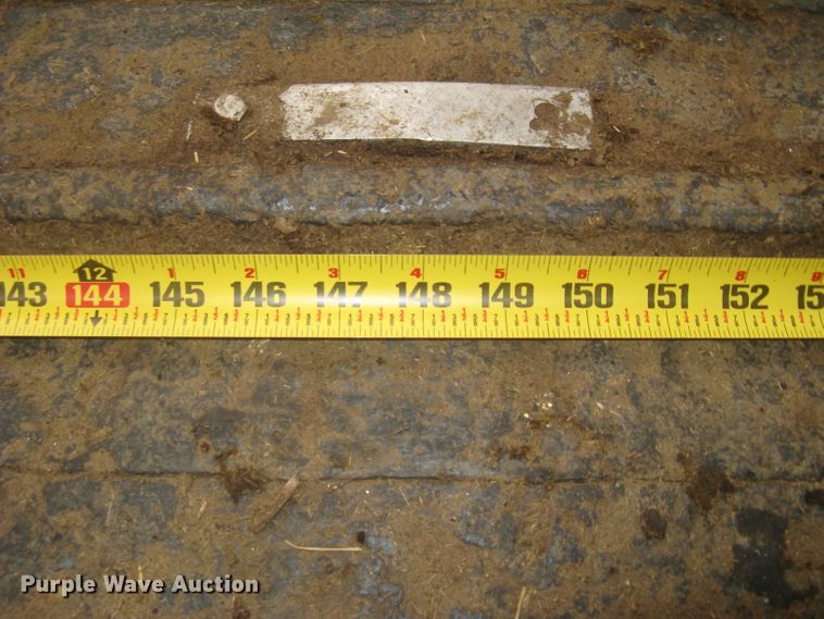 image for item DG5325 2001 Neville  livestock trailer