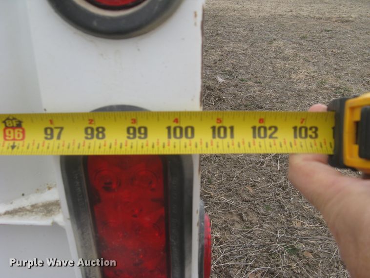 image for item DG5325 2001 Neville  livestock trailer