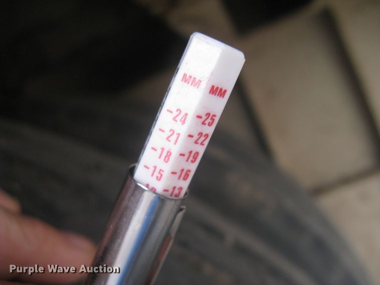 image for item DG5325 2001 Neville  livestock trailer