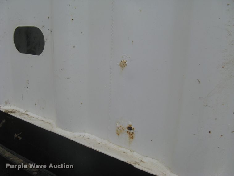 image for item DG5325 2001 Neville  livestock trailer