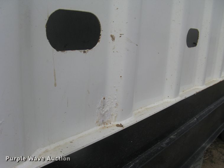 image for item DG5325 2001 Neville  livestock trailer