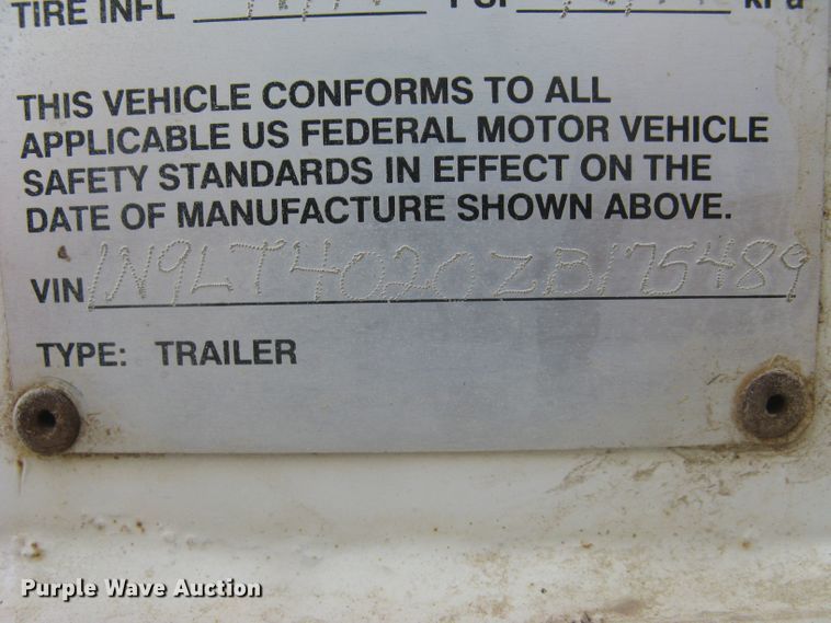 image for item DG5325 2001 Neville  livestock trailer