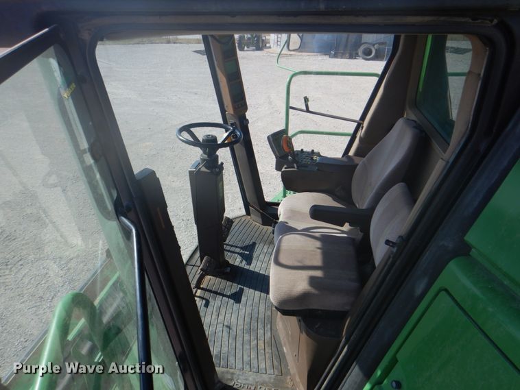 image for item DH7315 2005 John Deere 9770 STS  combine