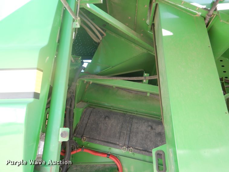 image for item DH7315 2005 John Deere 9770 STS  combine