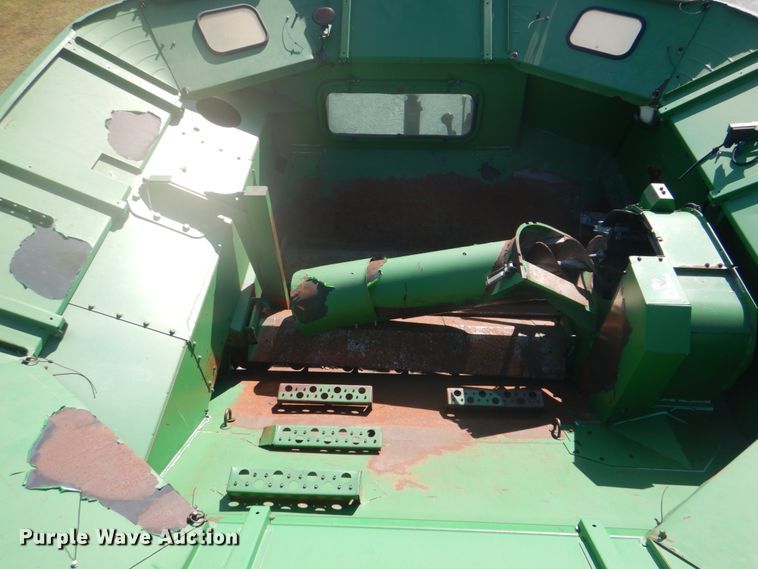 image for item DH7315 2005 John Deere 9770 STS  combine