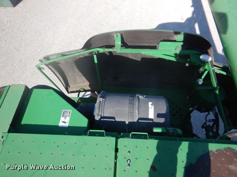 image for item DH7315 2005 John Deere 9770 STS  combine