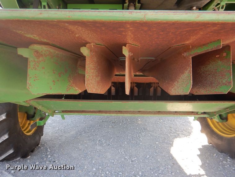 image for item DH7315 2005 John Deere 9770 STS  combine