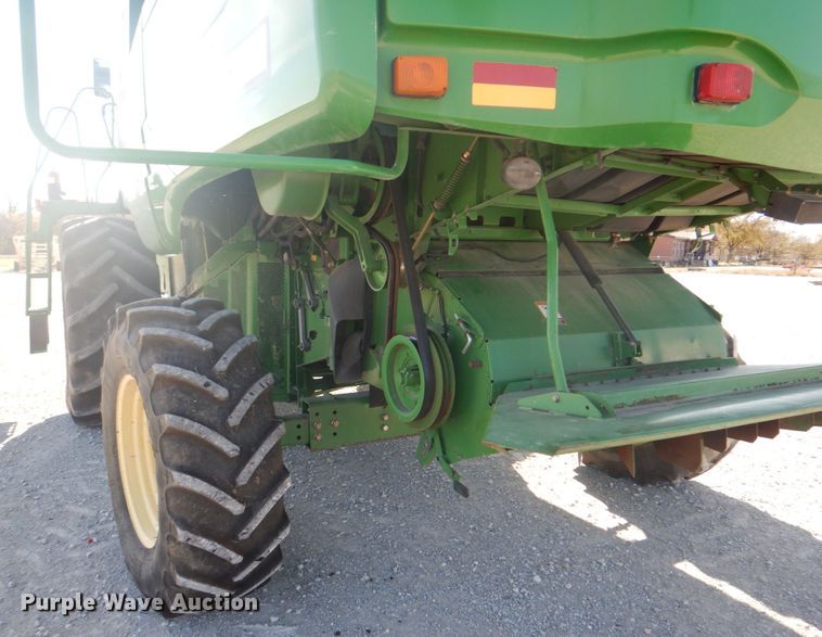 image for item DH7315 2005 John Deere 9770 STS  combine