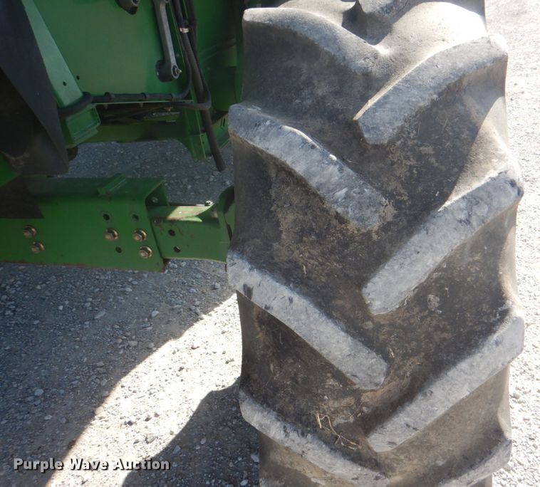 image for item DH7315 2005 John Deere 9770 STS  combine