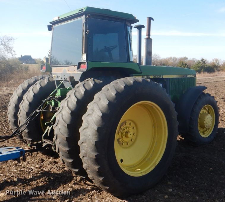 image for item DH7316 1984 John Deere 4850  MFWD tractor