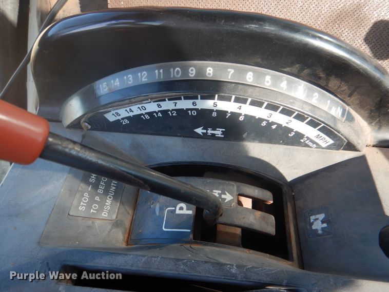 image for item DH7316 1984 John Deere 4850  MFWD tractor