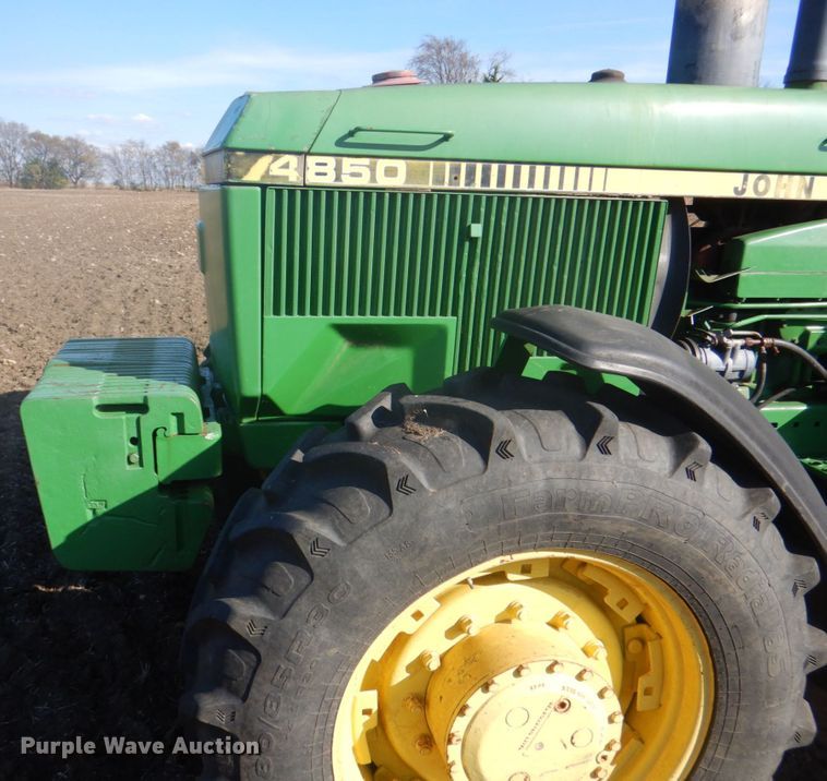 image for item DH7316 1984 John Deere 4850  MFWD tractor