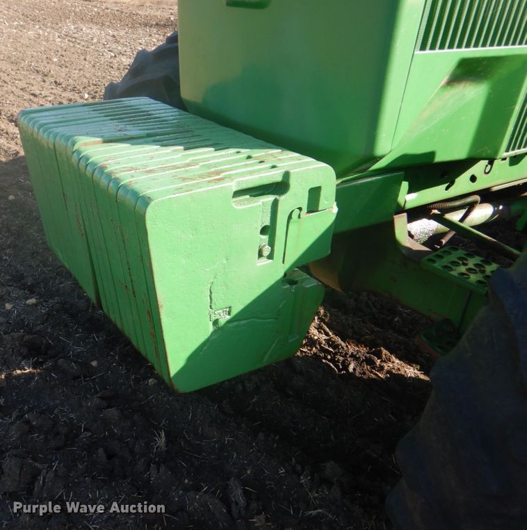 image for item DH7316 1984 John Deere 4850  MFWD tractor