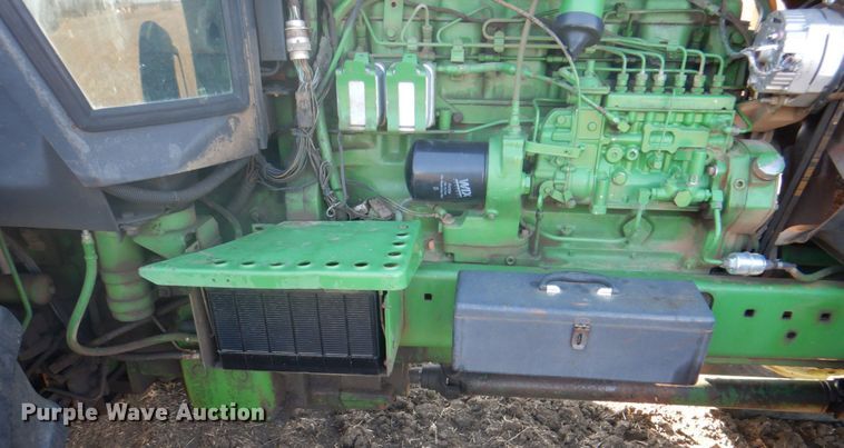 image for item DH7316 1984 John Deere 4850  MFWD tractor