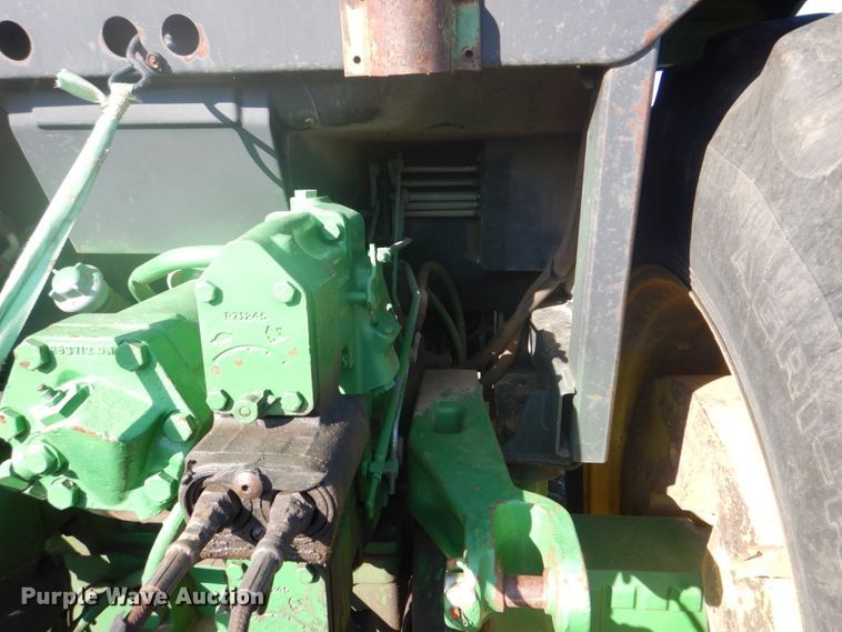 image for item DH7316 1984 John Deere 4850  MFWD tractor