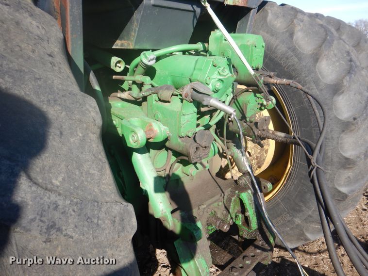 image for item DH7316 1984 John Deere 4850  MFWD tractor