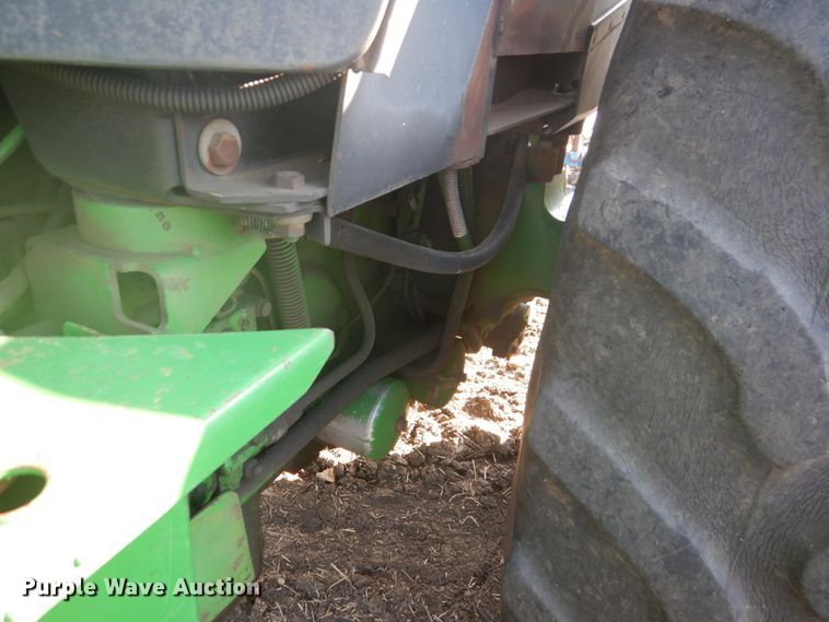 image for item DH7316 1984 John Deere 4850  MFWD tractor