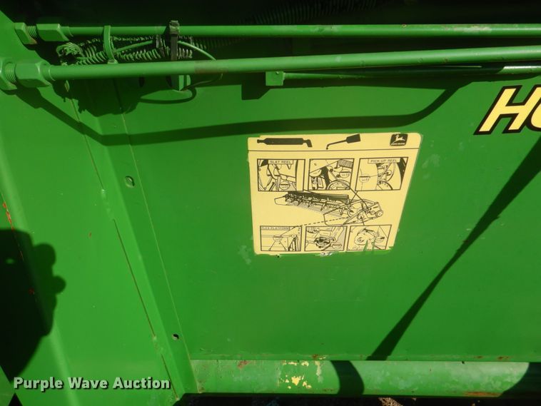 image for item DH7317 1994 John Deere 930  rigid head