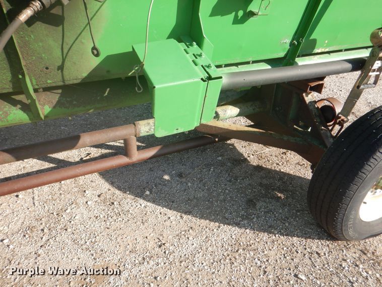 image for item DH7317 1994 John Deere 930  rigid head