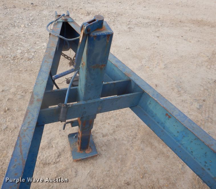 image for item DH8010 2000 Duo Lift 464014E  sprayer trailer