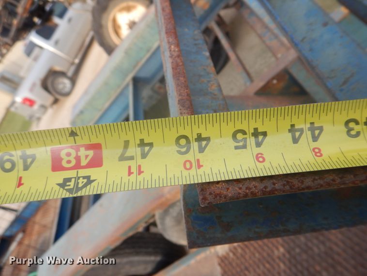 image for item DH8010 2000 Duo Lift 464014E  sprayer trailer