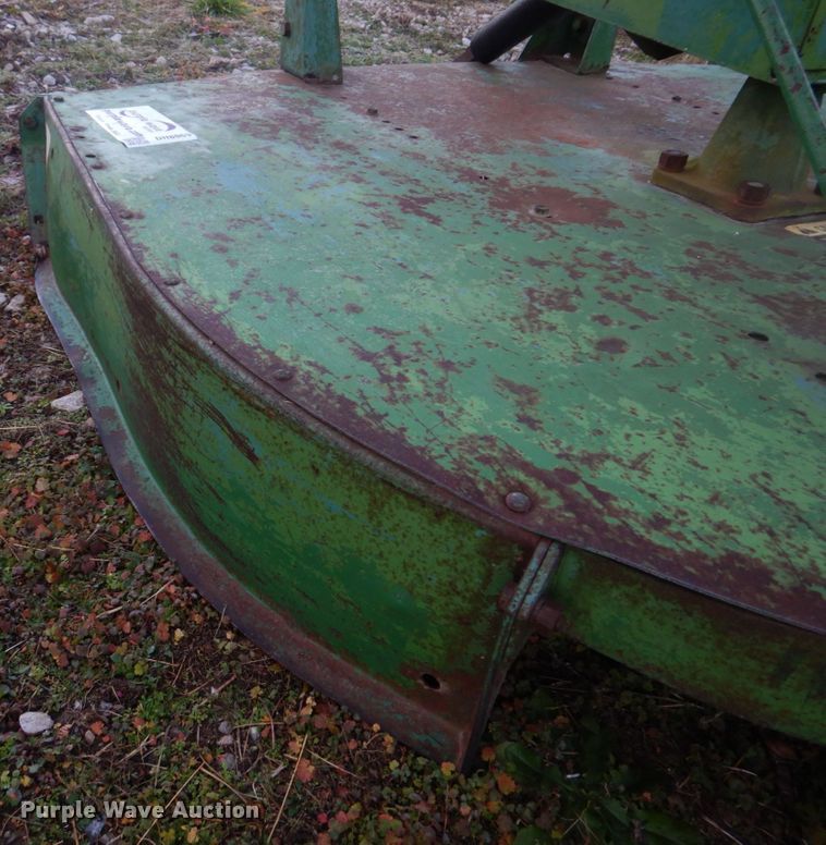 image for item DH8069 Deere 205  rotary mower