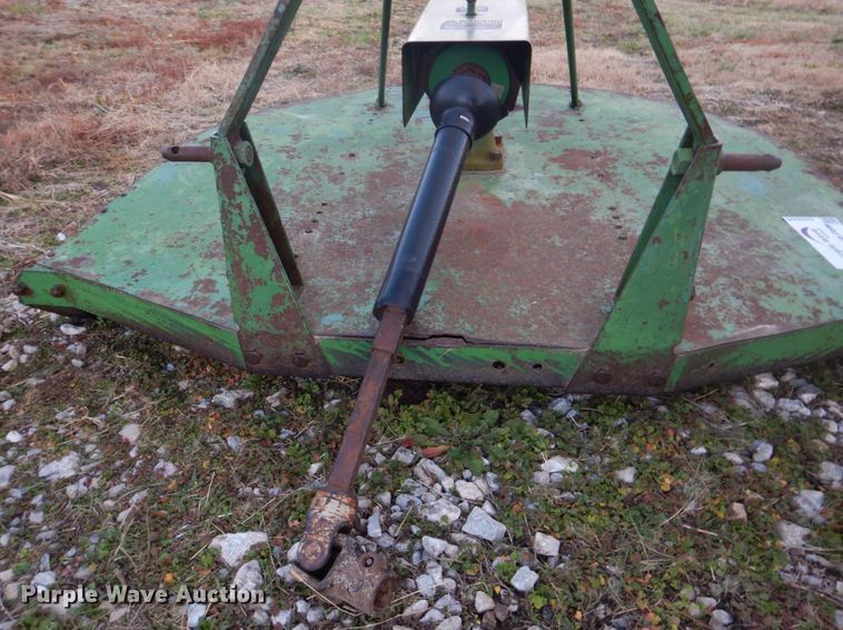 image for item DH8069 Deere 205  rotary mower