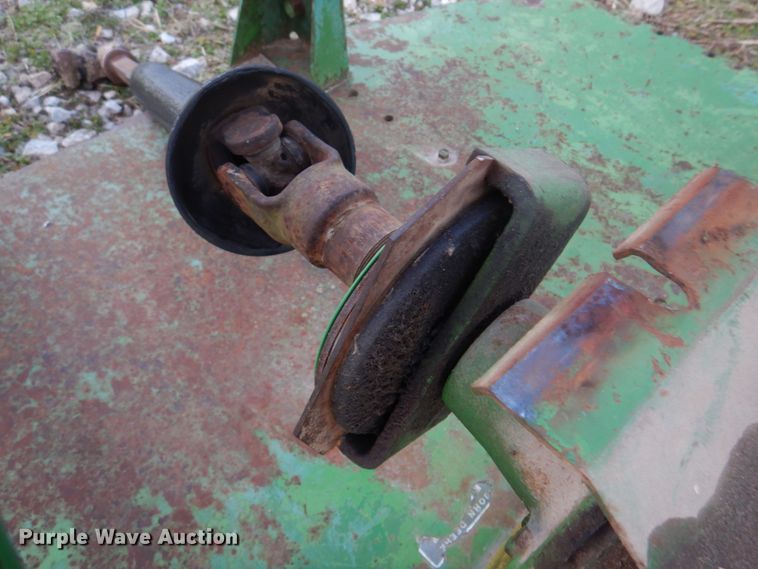 image for item DH8069 Deere 205  rotary mower