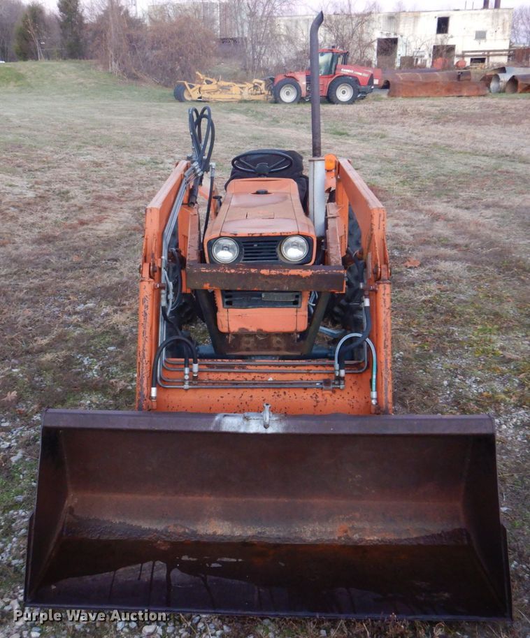 image for item DH8070 Kubota L235  MFWD tractor
