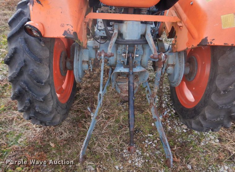 image for item DH8070 Kubota L235  MFWD tractor