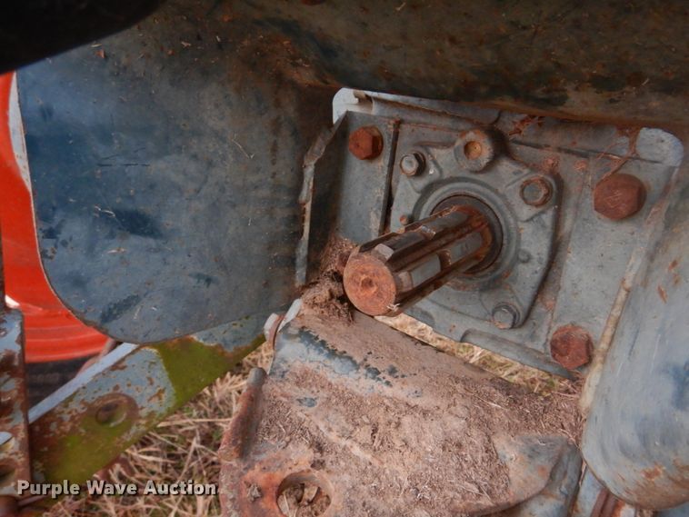 image for item DH8070 Kubota L235  MFWD tractor