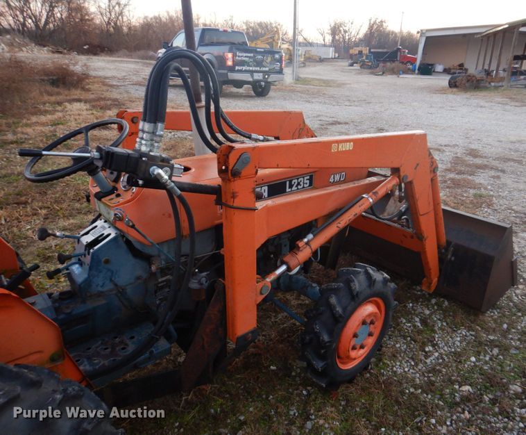 image for item DH8070 Kubota L235  MFWD tractor