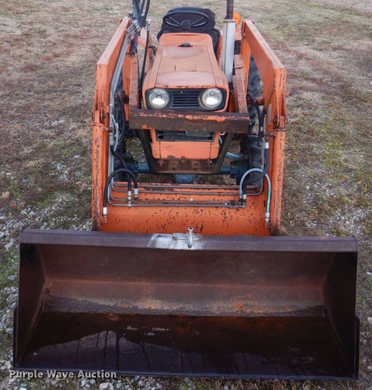 image for item DH8070 Kubota L235  MFWD tractor