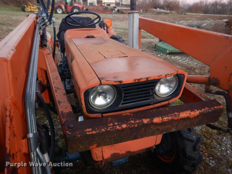 image for item DH8070 Kubota L235  MFWD tractor