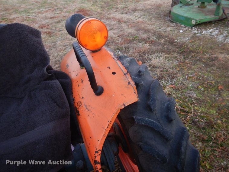 image for item DH8070 Kubota L235  MFWD tractor