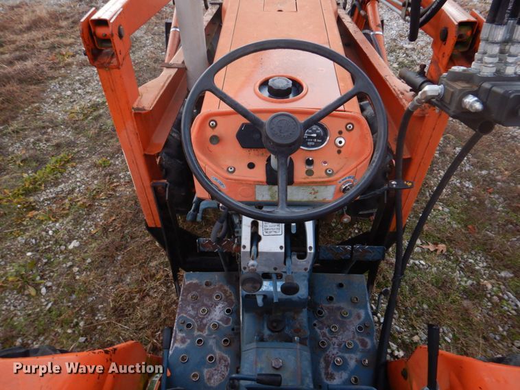 image for item DH8070 Kubota L235  MFWD tractor