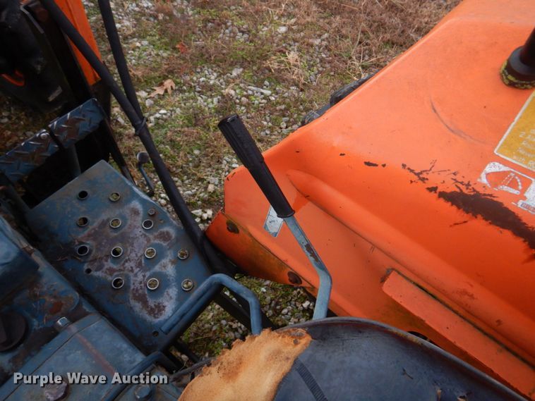 image for item DH8070 Kubota L235  MFWD tractor