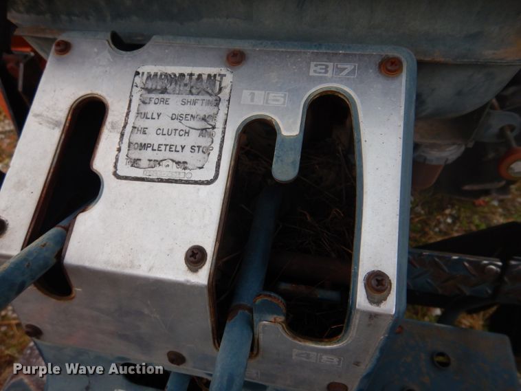 image for item DH8070 Kubota L235  MFWD tractor