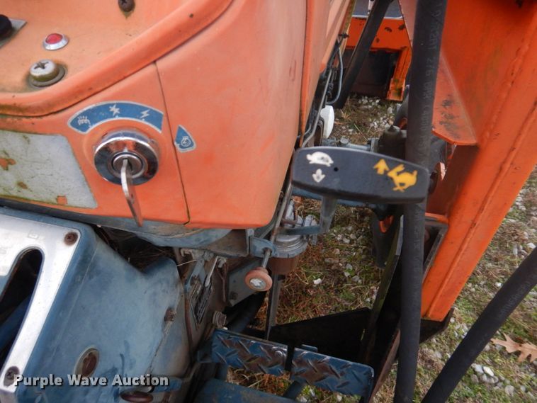 image for item DH8070 Kubota L235  MFWD tractor