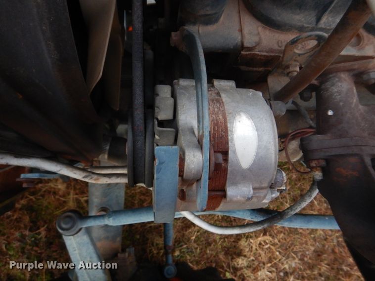 image for item DH8070 Kubota L235  MFWD tractor