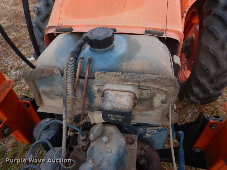 image for item DH8070 Kubota L235  MFWD tractor