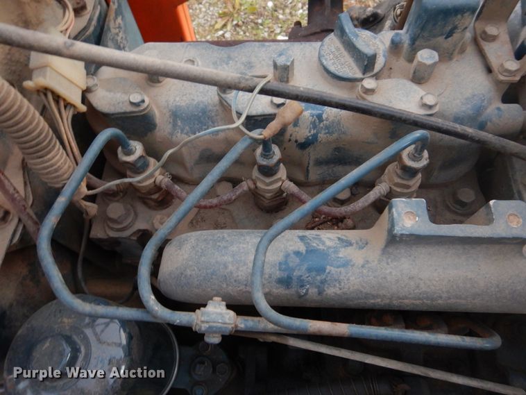 image for item DH8070 Kubota L235  MFWD tractor