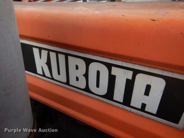 image for item DH8070 Kubota L235  MFWD tractor