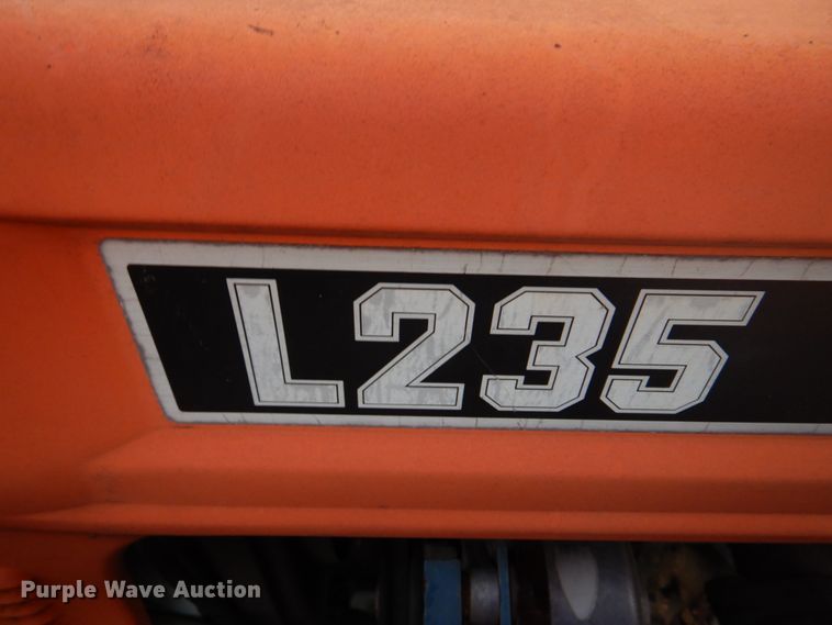 image for item DH8070 Kubota L235  MFWD tractor