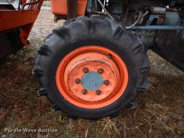 image for item DH8070 Kubota L235  MFWD tractor
