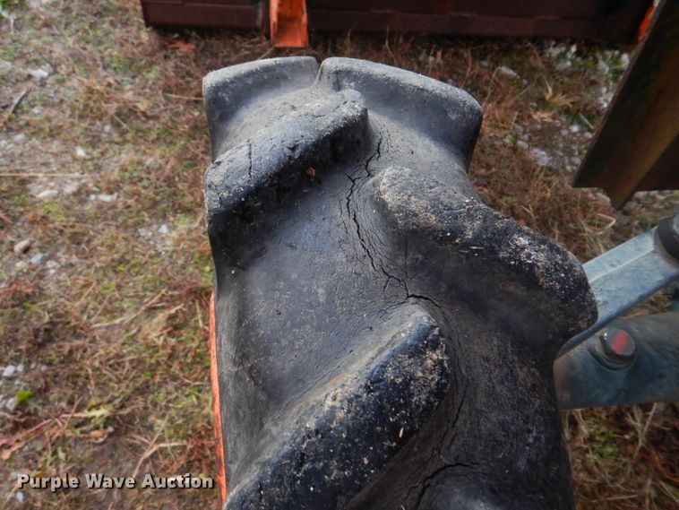 image for item DH8070 Kubota L235  MFWD tractor