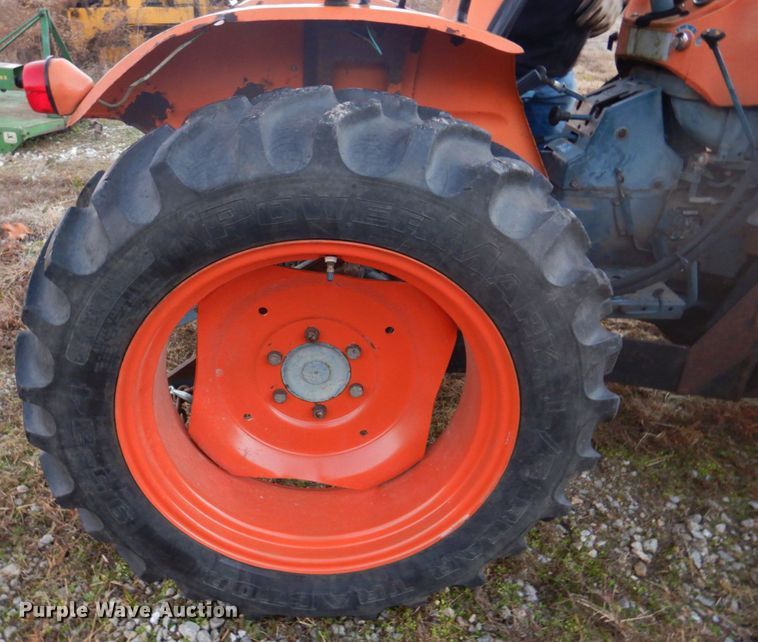 image for item DH8070 Kubota L235  MFWD tractor