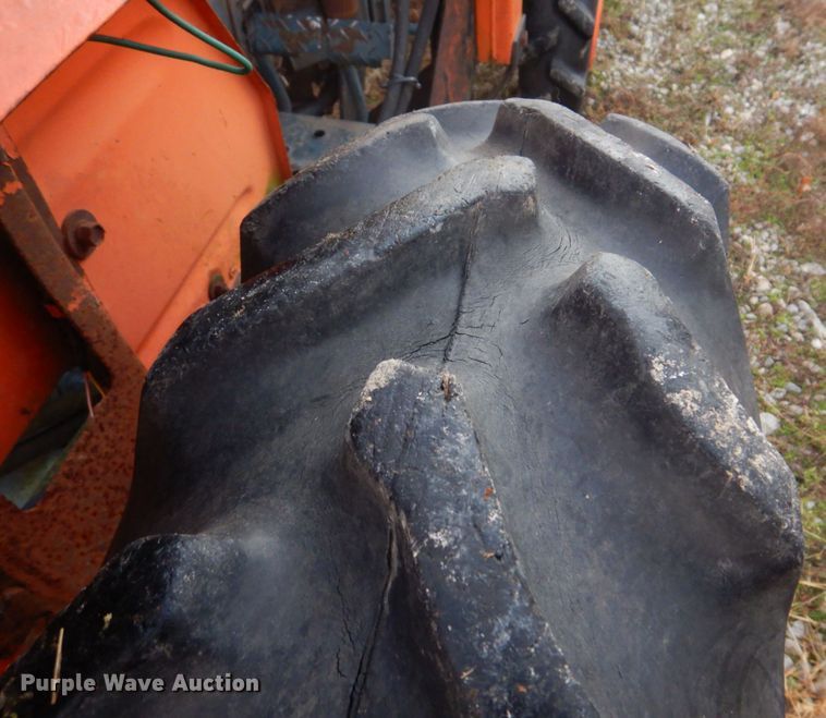 image for item DH8070 Kubota L235  MFWD tractor