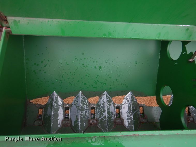 image for item DH8121 2002 Great Plains 705NT  grain drill