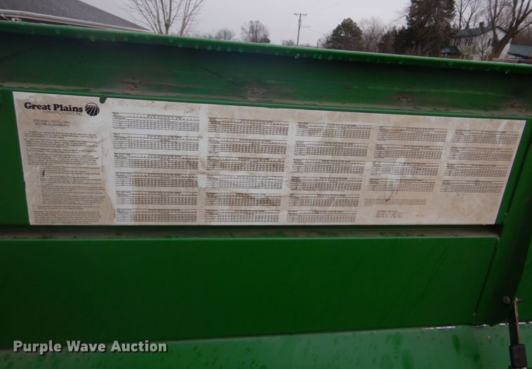 image for item DH8121 2002 Great Plains 705NT  grain drill